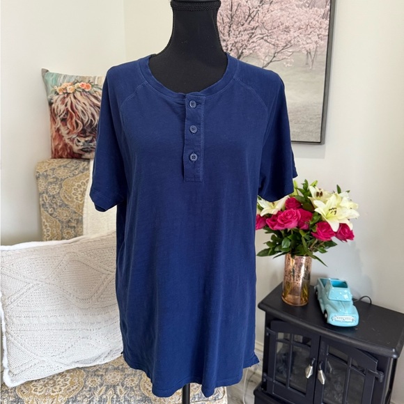 GAP Blue Short Sleeve Tee - Picture 1 of 5